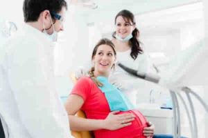 Vale a pena contratar um plano dental junto com o médico?